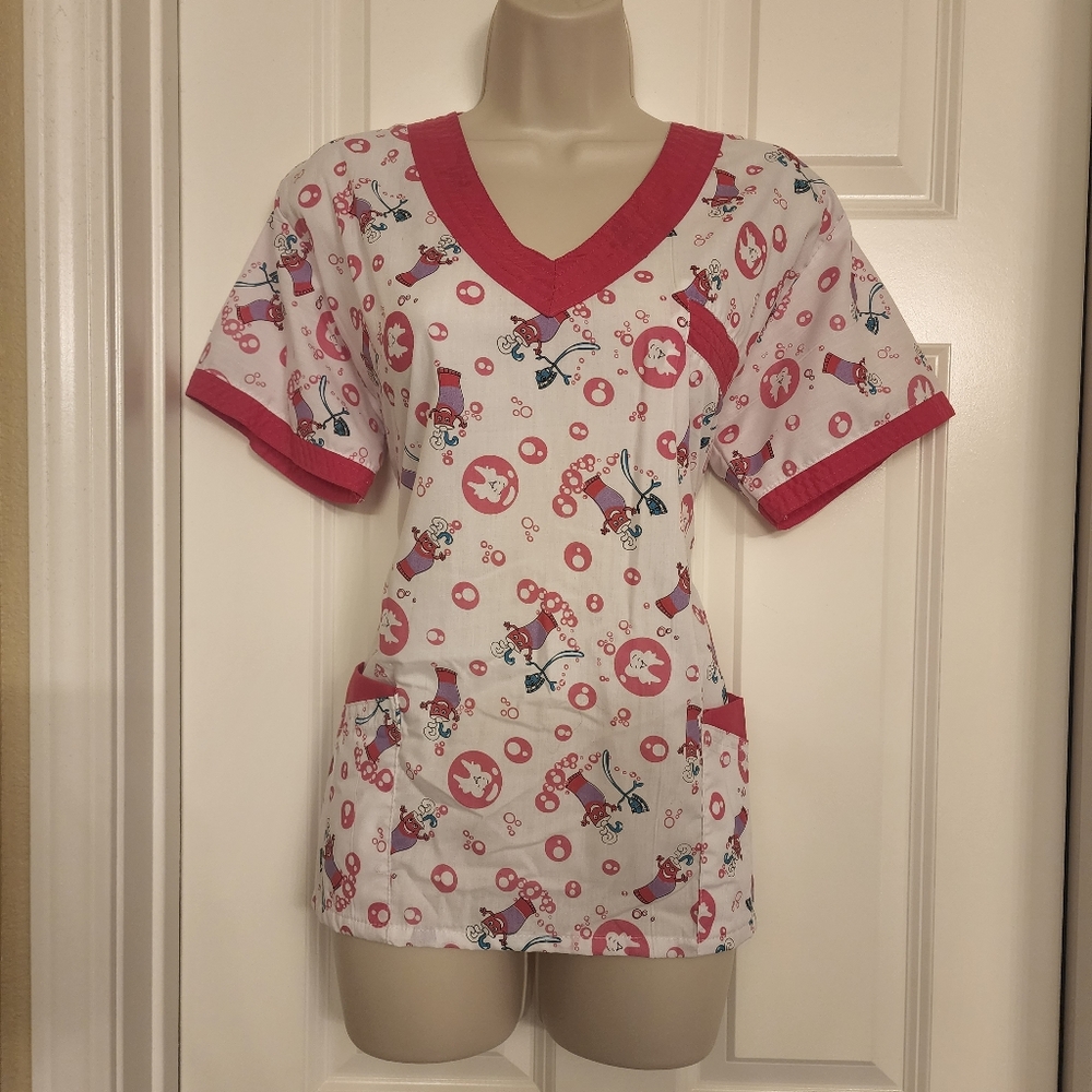 Bervic Scrub top- size M